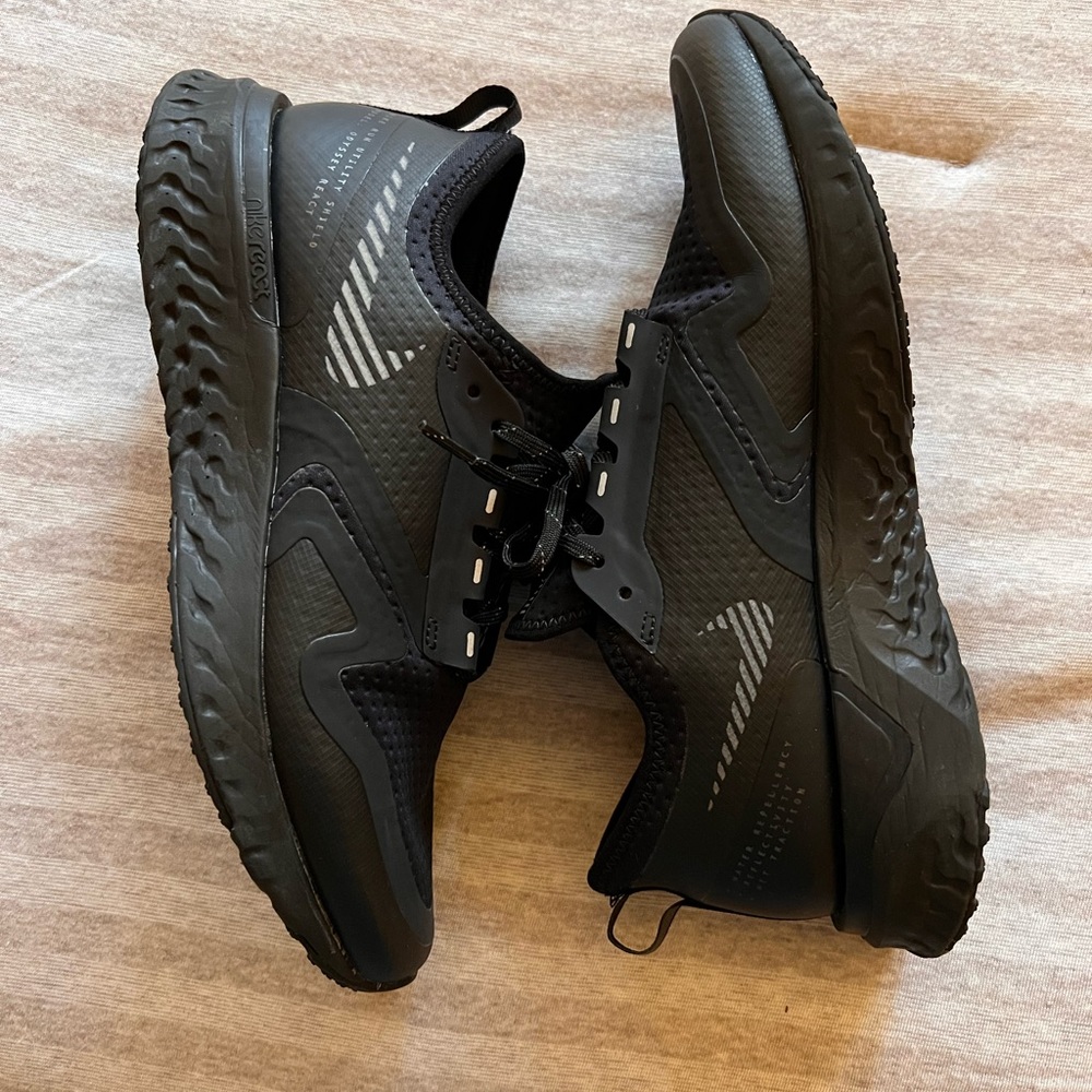 Women’s Waterproof Nike Run Utility Shield Odyssey React Shoe